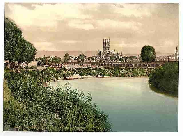 Vintage Cathedral from river Gloucester A4 Photo Print