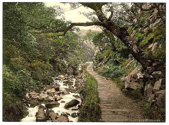 Vintage Cennant Mawr the Glen Llanberis A4 Photo Print