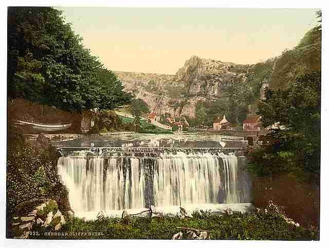 Vintage Cliffs Hotel Cheddar A4 Photo Print