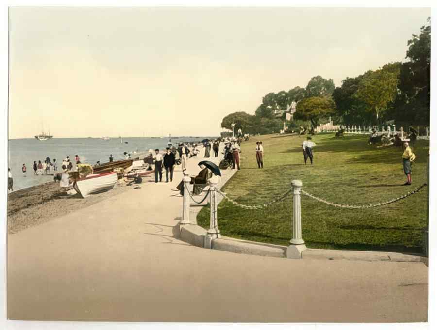 Vintage Cowes The Green Ii Isle Of Wight England A4 Photo Print