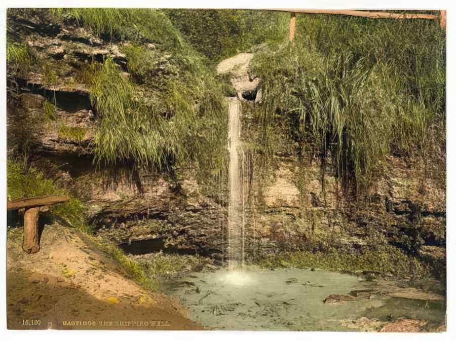 Vintage Dripping Well Hastings England A4 Photo Print