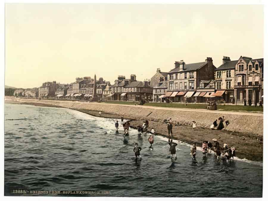 Vintage Esplanade From Pier Helensburgh Scotland A4 Photo Print