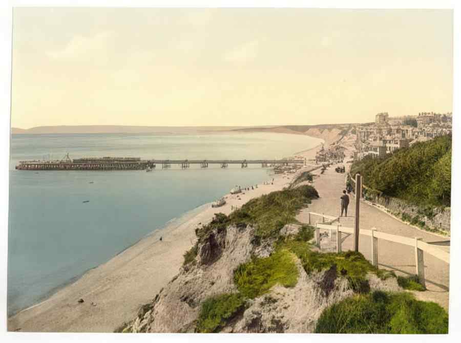 Vintage From The East Cliff Bournemouth England A4 Photo Print