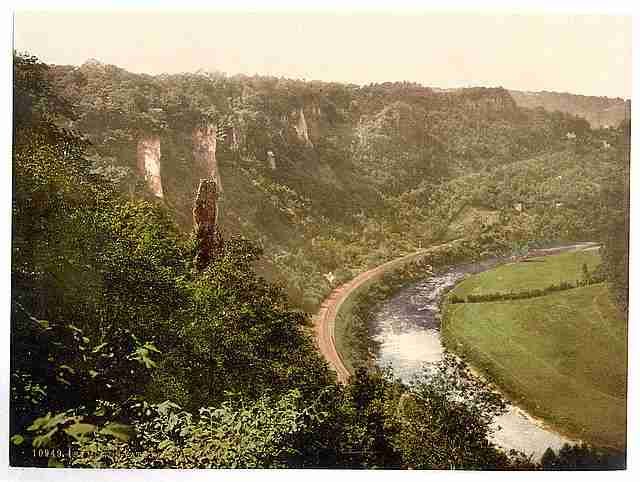 Vintage From the Rock II Symonds Yat A4 Photo Print