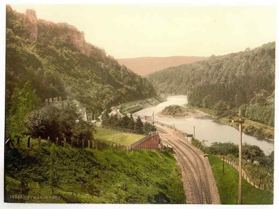 Vintage General View I Symonds Yat England A4 Photo Print