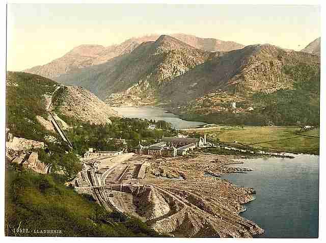Vintage General view Llanberis A4 Photo Print