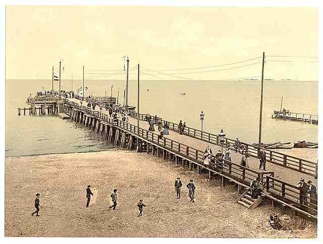 Vintage Landing pier Zoppot West Prussia A4 Photo Print
