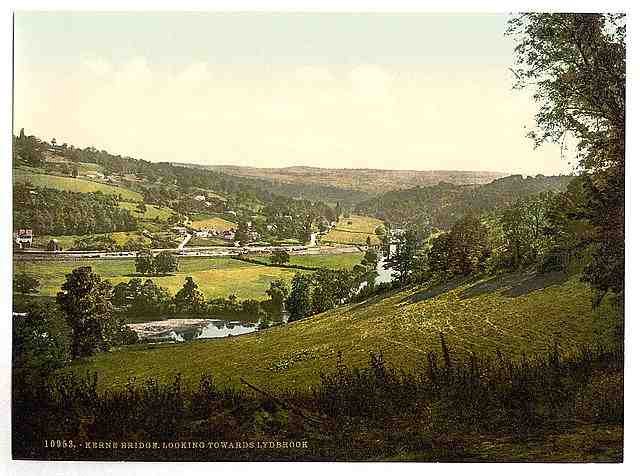 Vintage Looking towards Lydbrook Kerne Bridge A4 Photo Print
