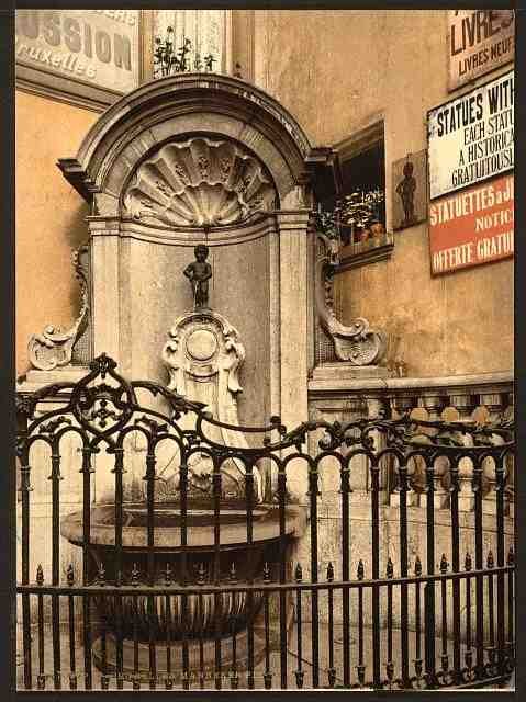 Vintage Manneken Pis Brussels A4 Photo Print