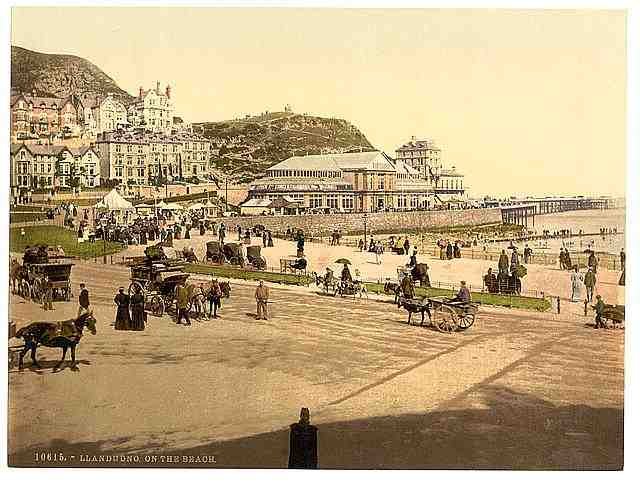 Vintage On the beach Llandudno A4 Photo Print