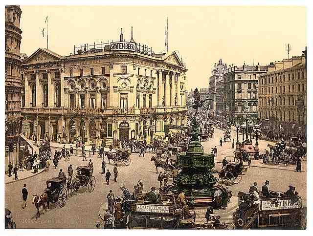 Vintage Piccadilly Circus London A4 Photo Print