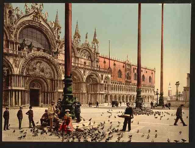 Vintage Pigeons in St Marks Place Venice A4 Photo Print