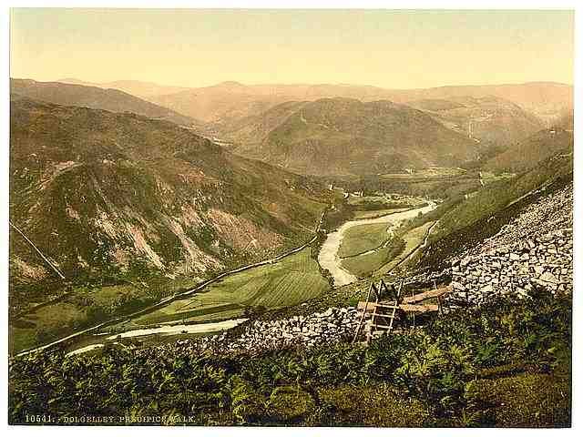 Vintage Precipice Walk Dolgelly ie Dolgellau I Wales A4 Photo Print