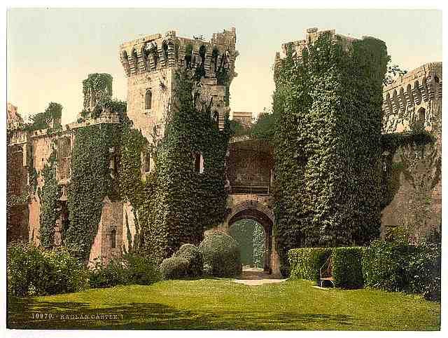 Vintage Raglan Castle I A4 Photo Print