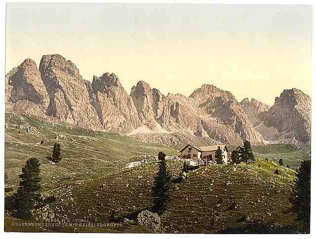 Vintage Regensburgerhutte with Geisslergruppe Tyrol A4 Photo Print