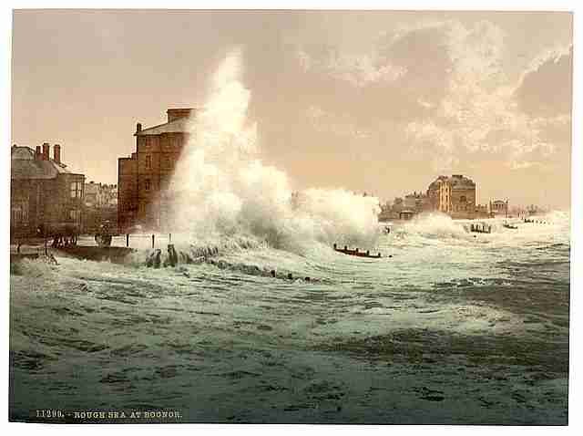 Vintage Rough sea Bognor A4 Photo Print