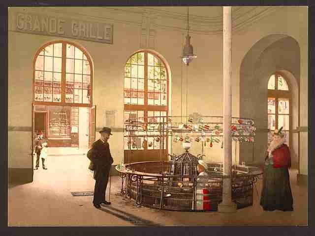 Vintage Source de la Grande Grille Vichy A4 Photo Print