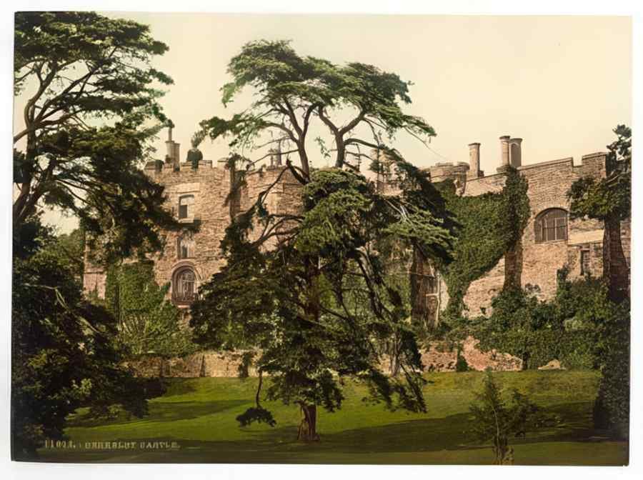 Vintage The Castle Berkeley England A4 Photo Print