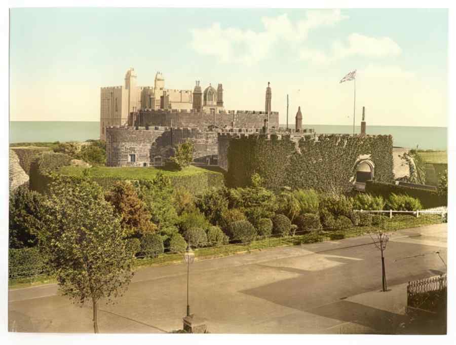 Vintage The Castle Deal England A4 Photo Print