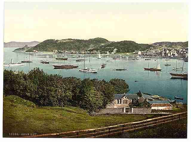Vintage The bay Oban A4 Photo Print