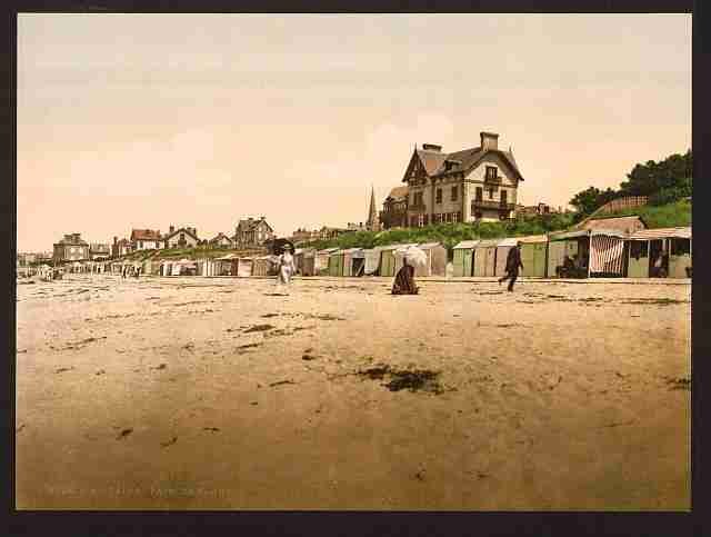Vintage The beach St Pair A4 Photo Print