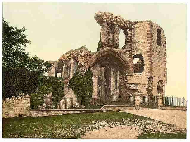 Vintage The castle Denbigh A4 Photo Print