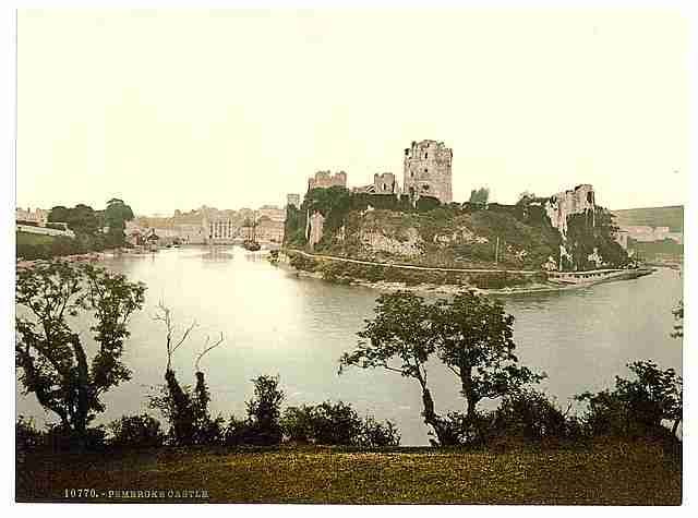 Vintage The castle Pembroke A4 Photo Print