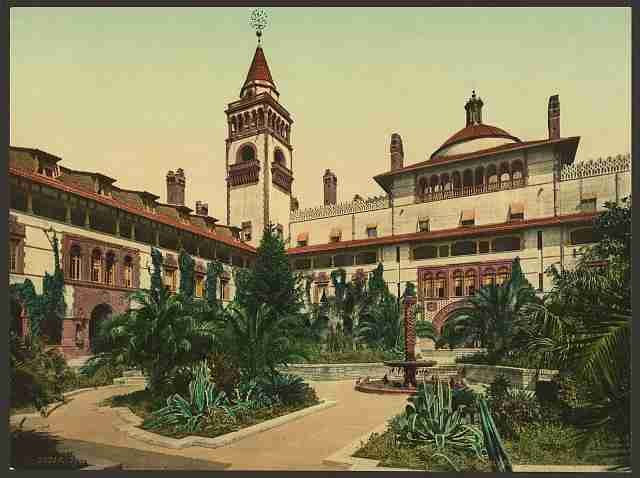 Vintage The court in the Ponce De Leon A4 Photo Print