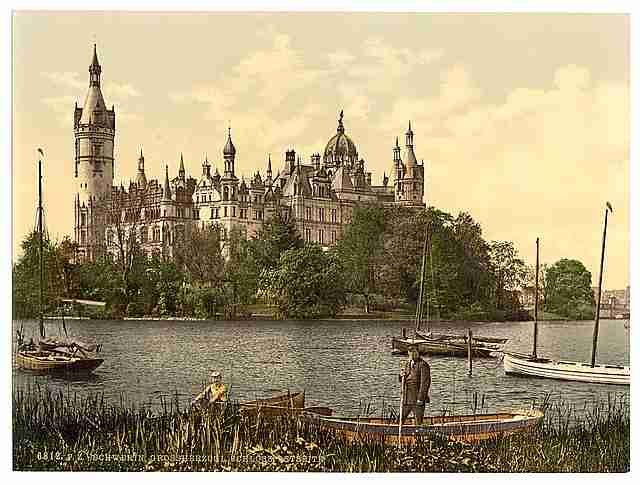 Vintage The ducal castle I Schwerin Mecklenburg Schwerin A4 Photo Print