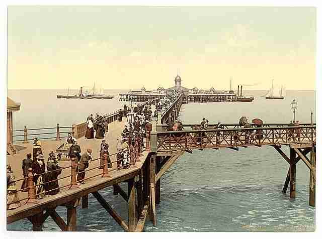 Vintage The jetty I Margate A4 Photo Print