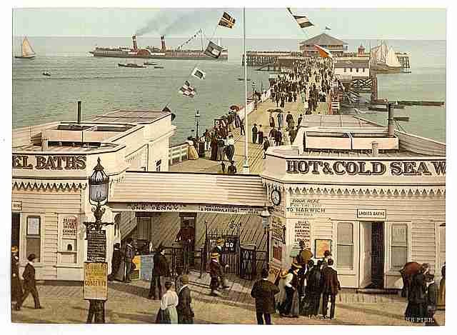 Vintage The pier Clacton on Sea A4 Photo Print