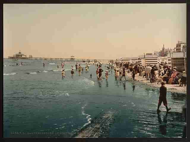 Vintage The pier and shore Blankenberghe A4 Photo Print