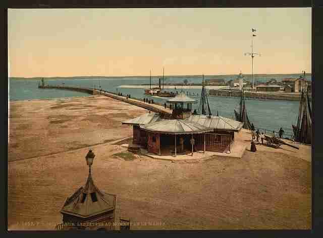 Vintage The piers Honfleur A4 Photo Print