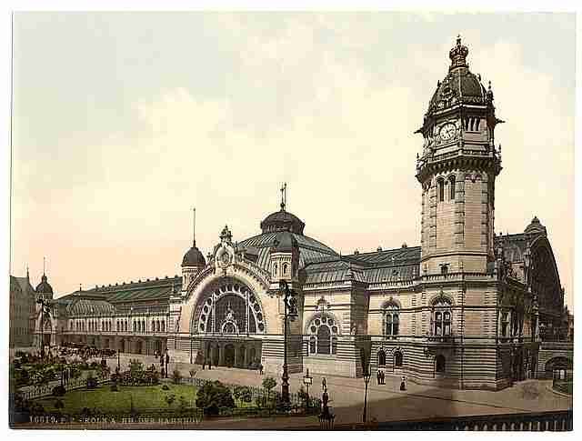 Vintage The railway station Cologne the Rhine A4 Photo Print