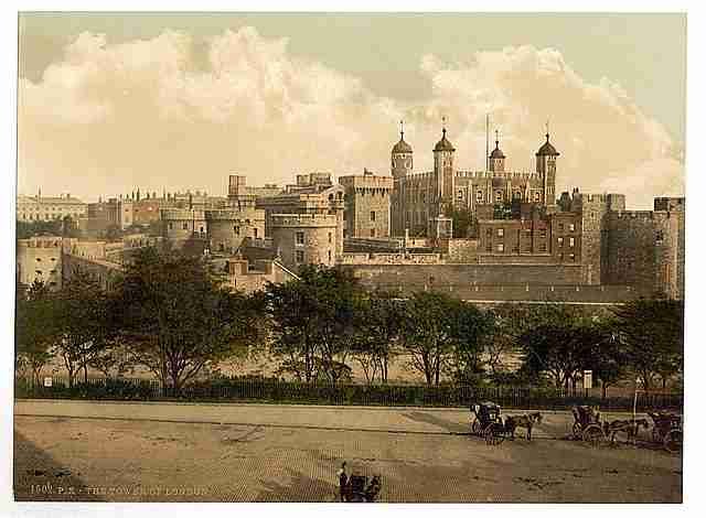 Vintage The tower London A4 Photo Print