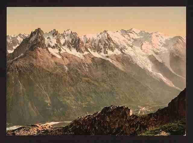 Vintage The valley of Chamonix Chamonix Valley A4 Photo Print