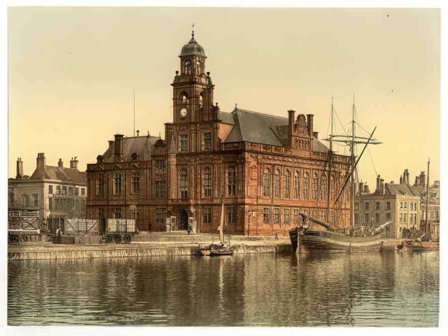 Vintage Town Hall Yarmouth England A4 Photo Print