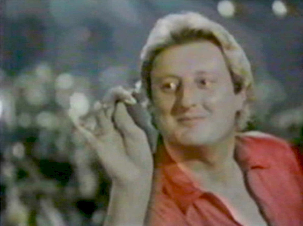 Vintage Tv Man 1990s Vintage Retro Advert