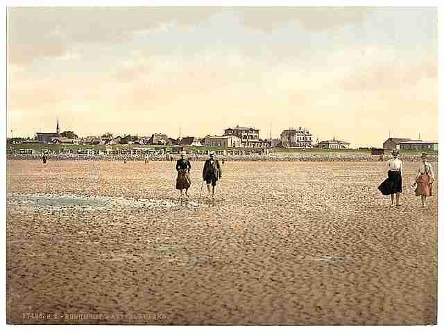 Vintage Wading on the beach Busum Schleswig Holstein A4 Photo Print