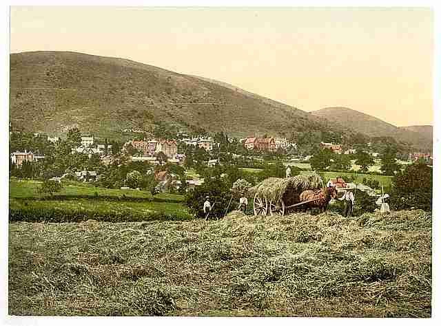 Vintage Wells Malvern A4 Photo Print