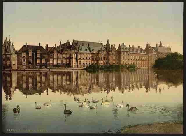 Vintage Wyver ie Hofvijver Hague A4 Photo Print