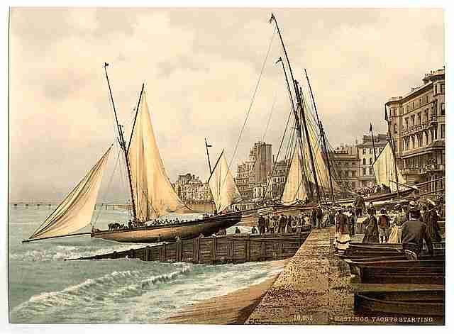 Vintage Yachts starting Hastings A4 Photo Print
