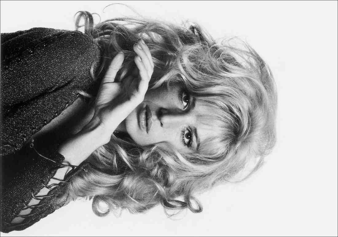 Vitti Monica 03 A4 Photo Print