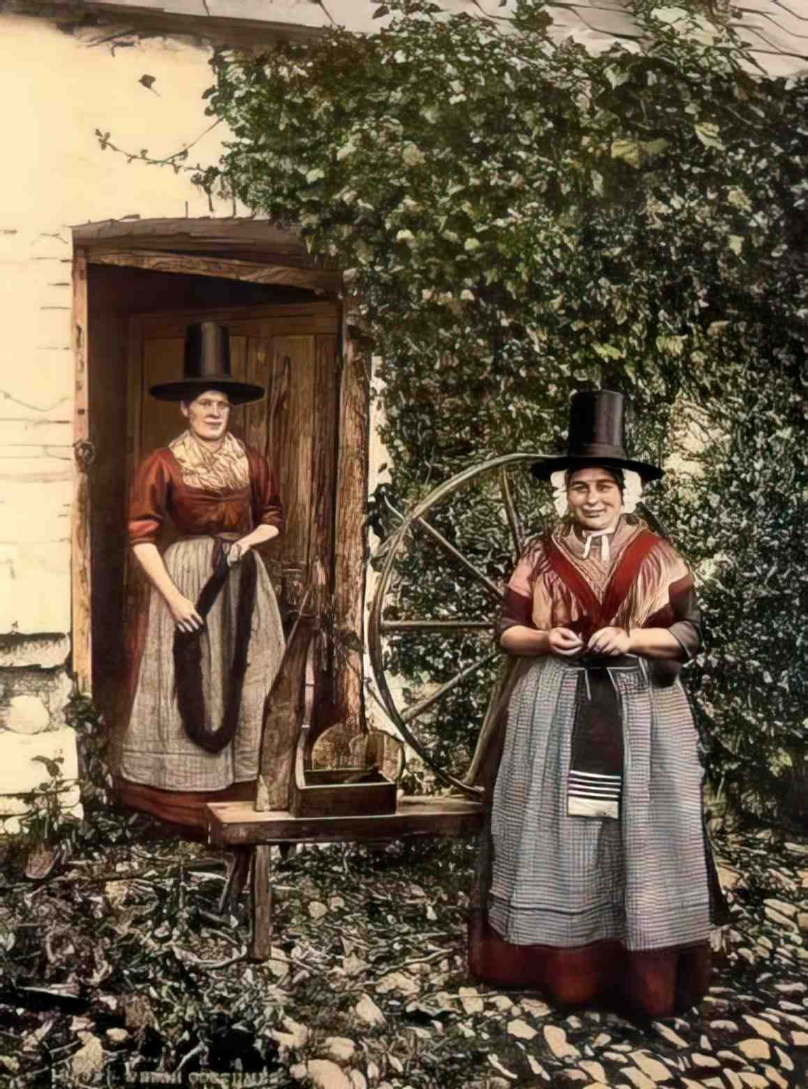 Wales General Welsh Spinners and Spinning Wheel Vintage A4 Photo Print