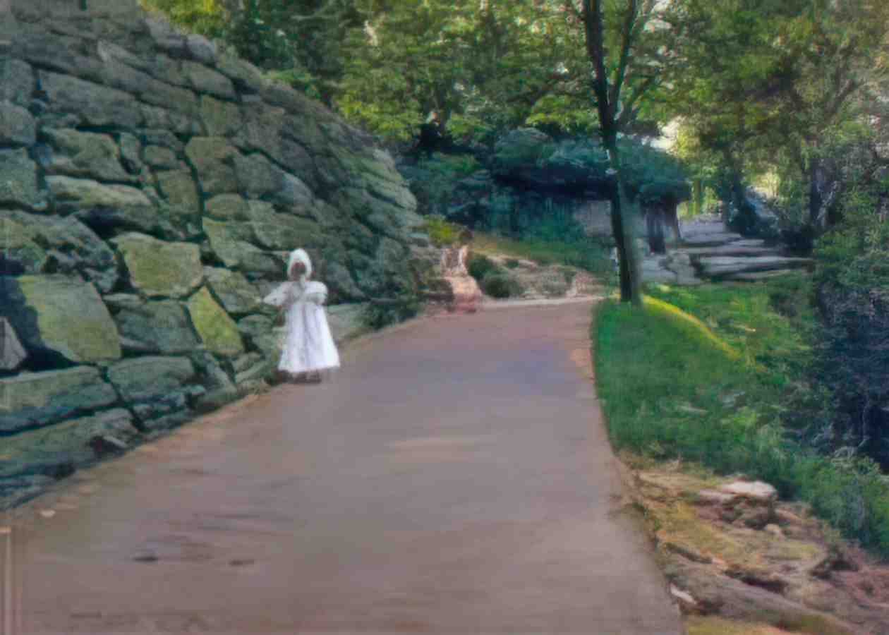 William Merritt Chase in the park a by path Art A4 Photo Print