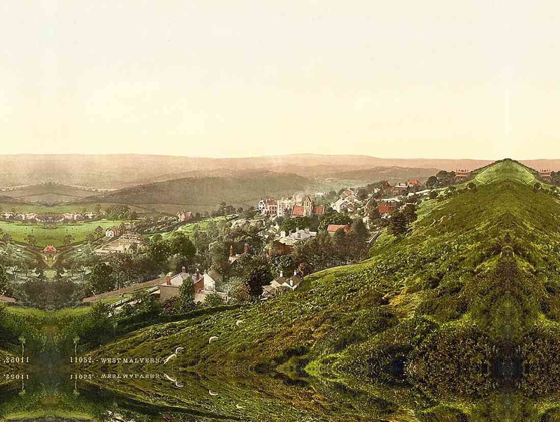 Worcestershire West Malvern vintage old A4 Photo Print