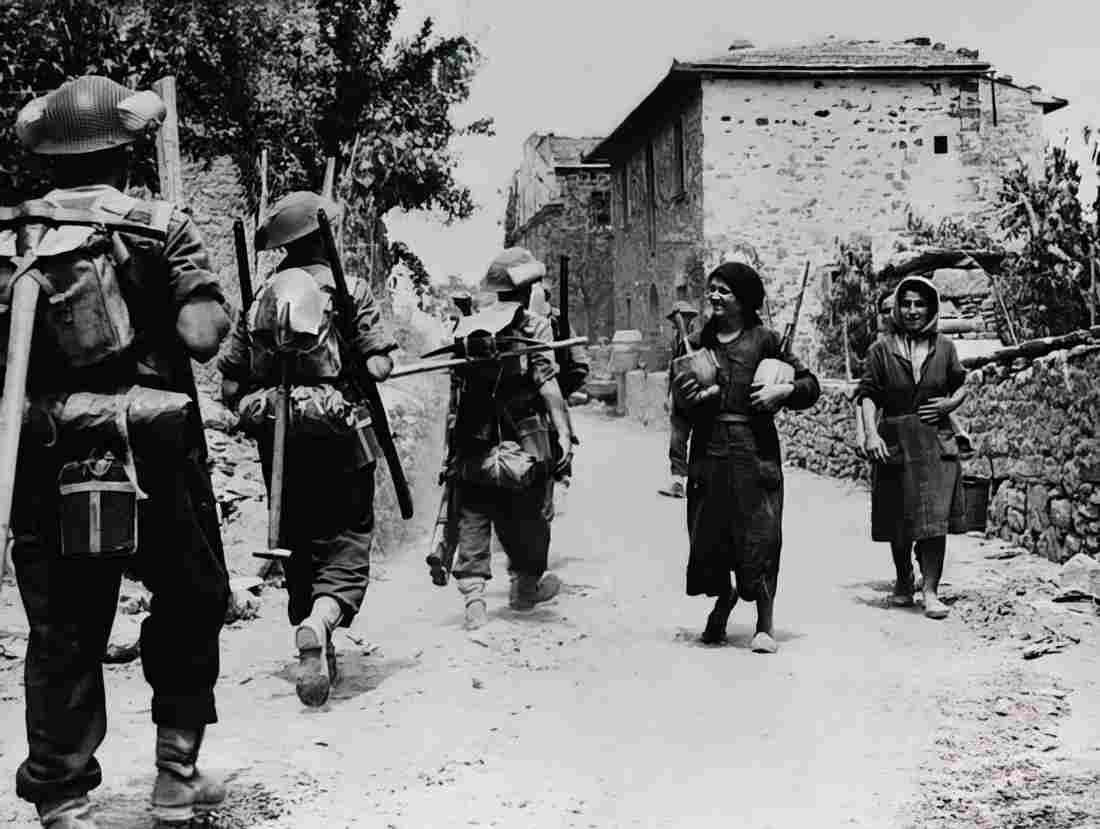 World War II 1240 Military A4 Photo Print