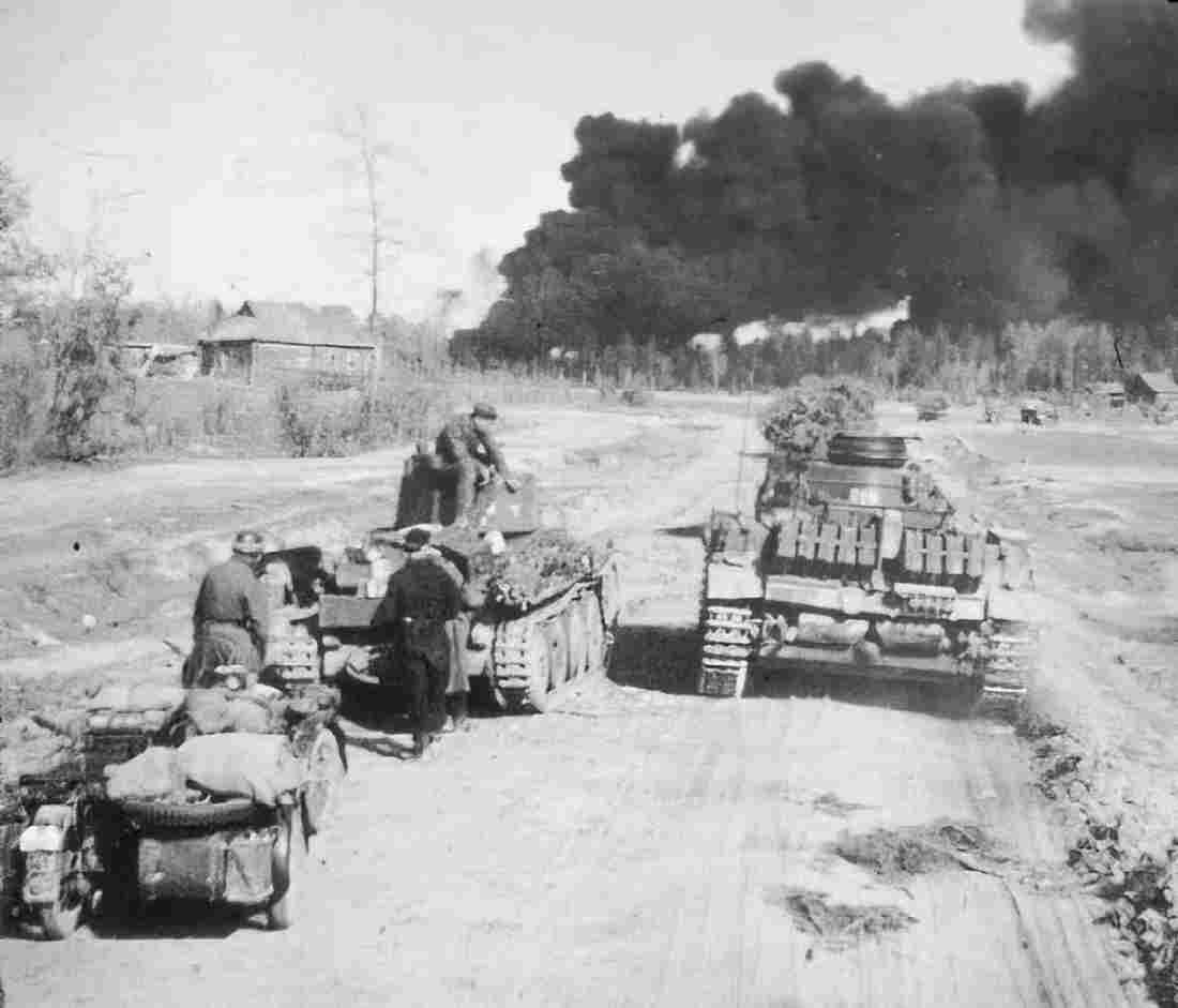 World War II 1260 Military A4 Photo Print
