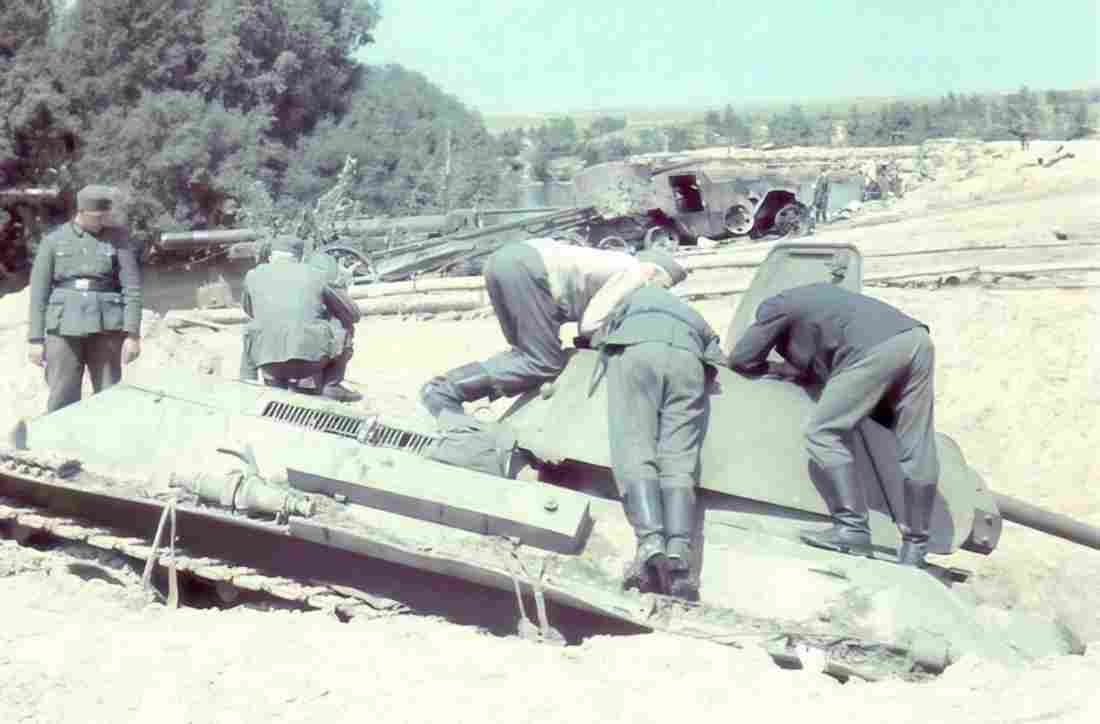 World War II 2102 Military A4 Photo Print