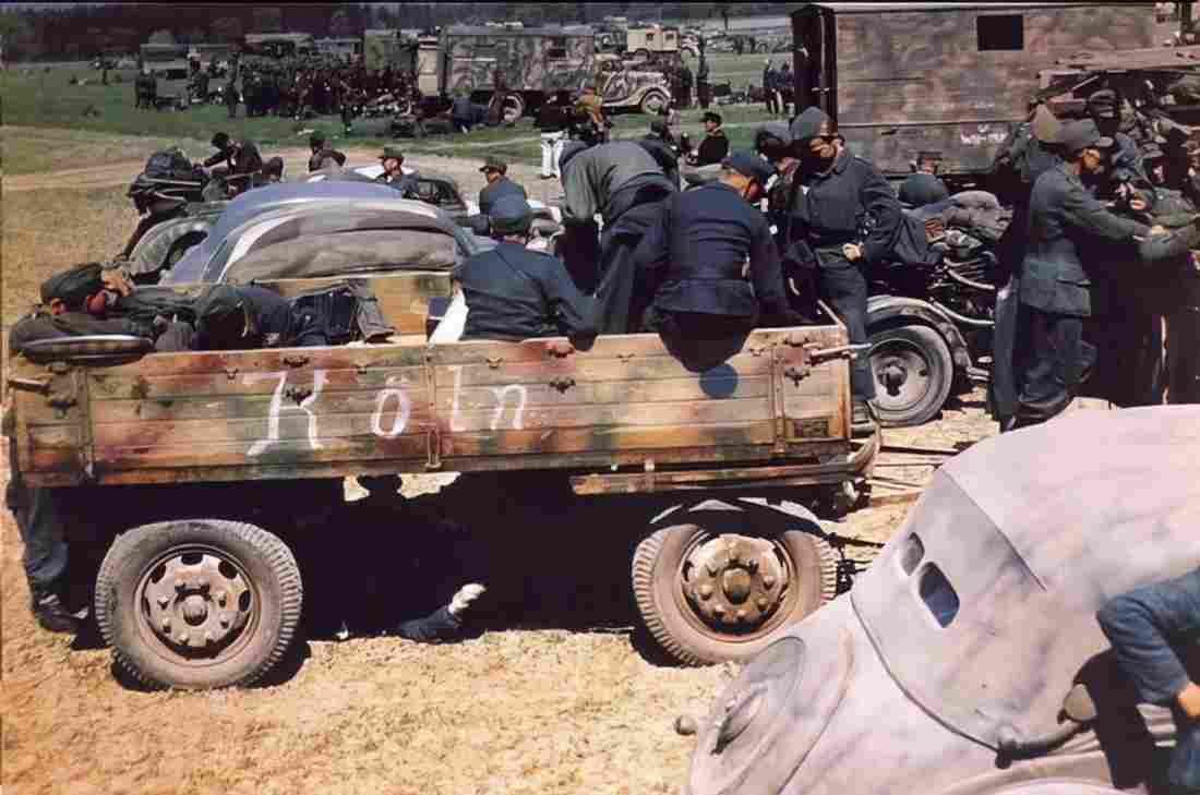 World War II 2128 Military A4 Photo Print